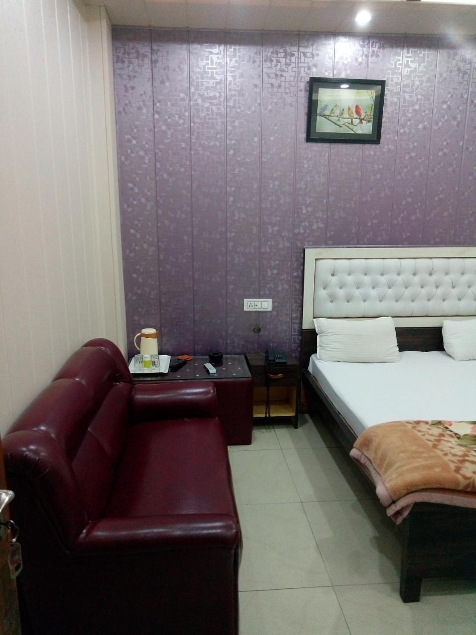 Hotel Sunrise Orai Bagian luar foto